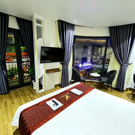 Thu Le Hotel Cao Lãnh Esterno foto