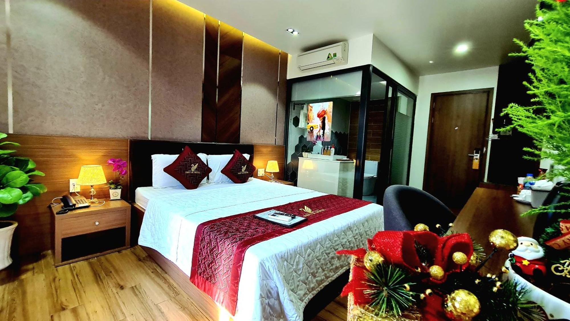 Thu Le Hotel Cao Lãnh Esterno foto