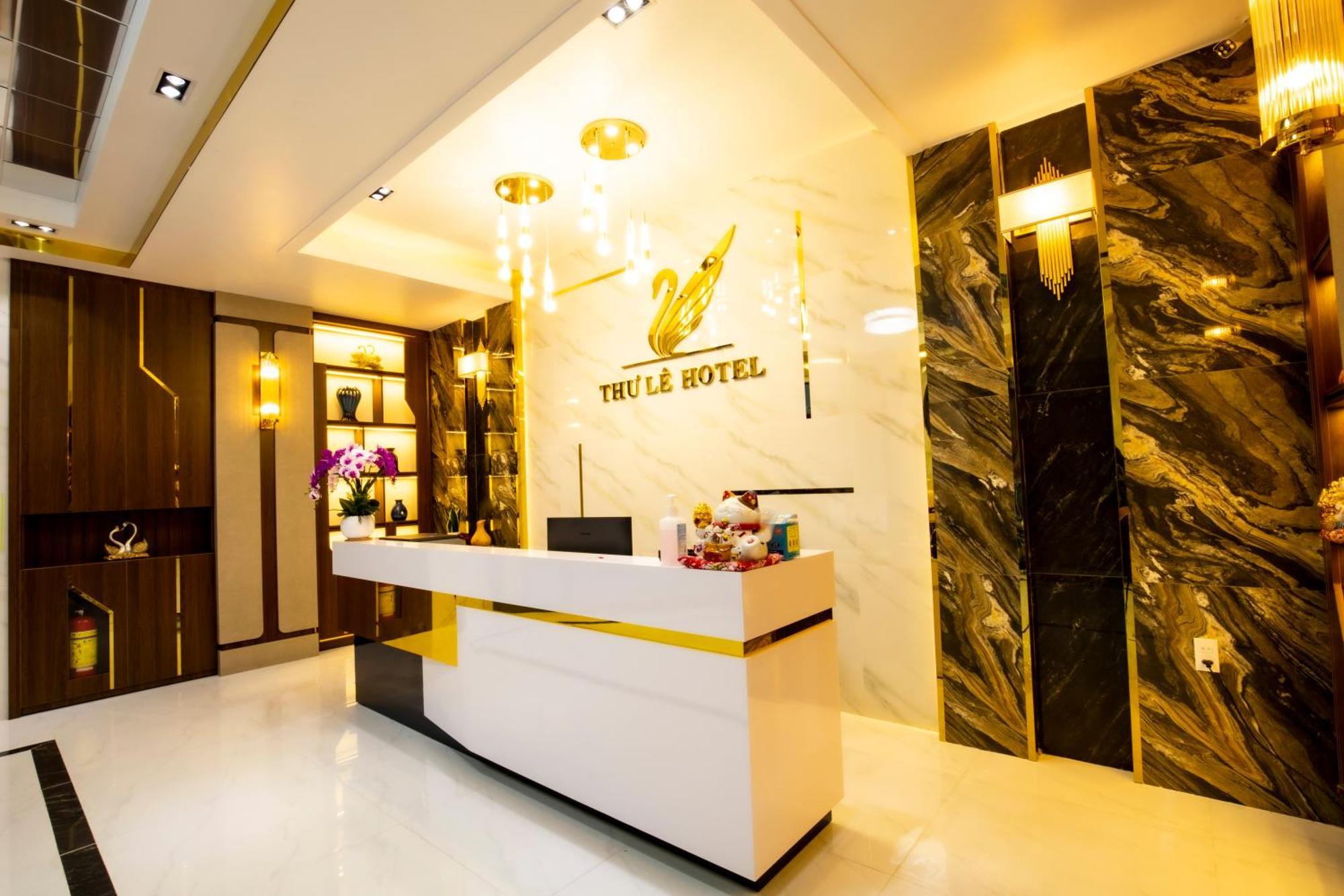 Thu Le Hotel Cao Lãnh Esterno foto