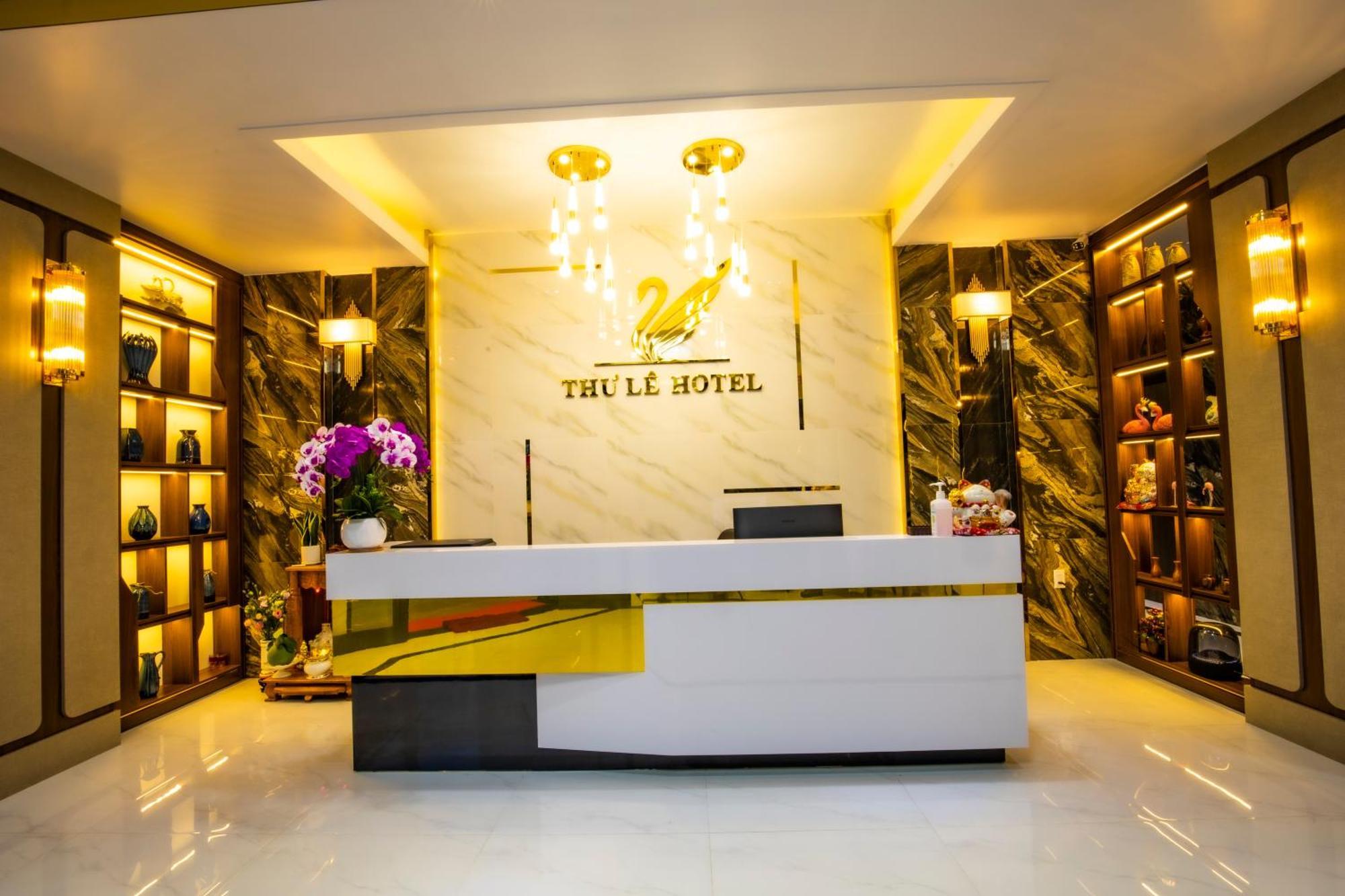 Thu Le Hotel Cao Lãnh Esterno foto